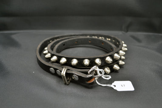Small cone stud belt size 37