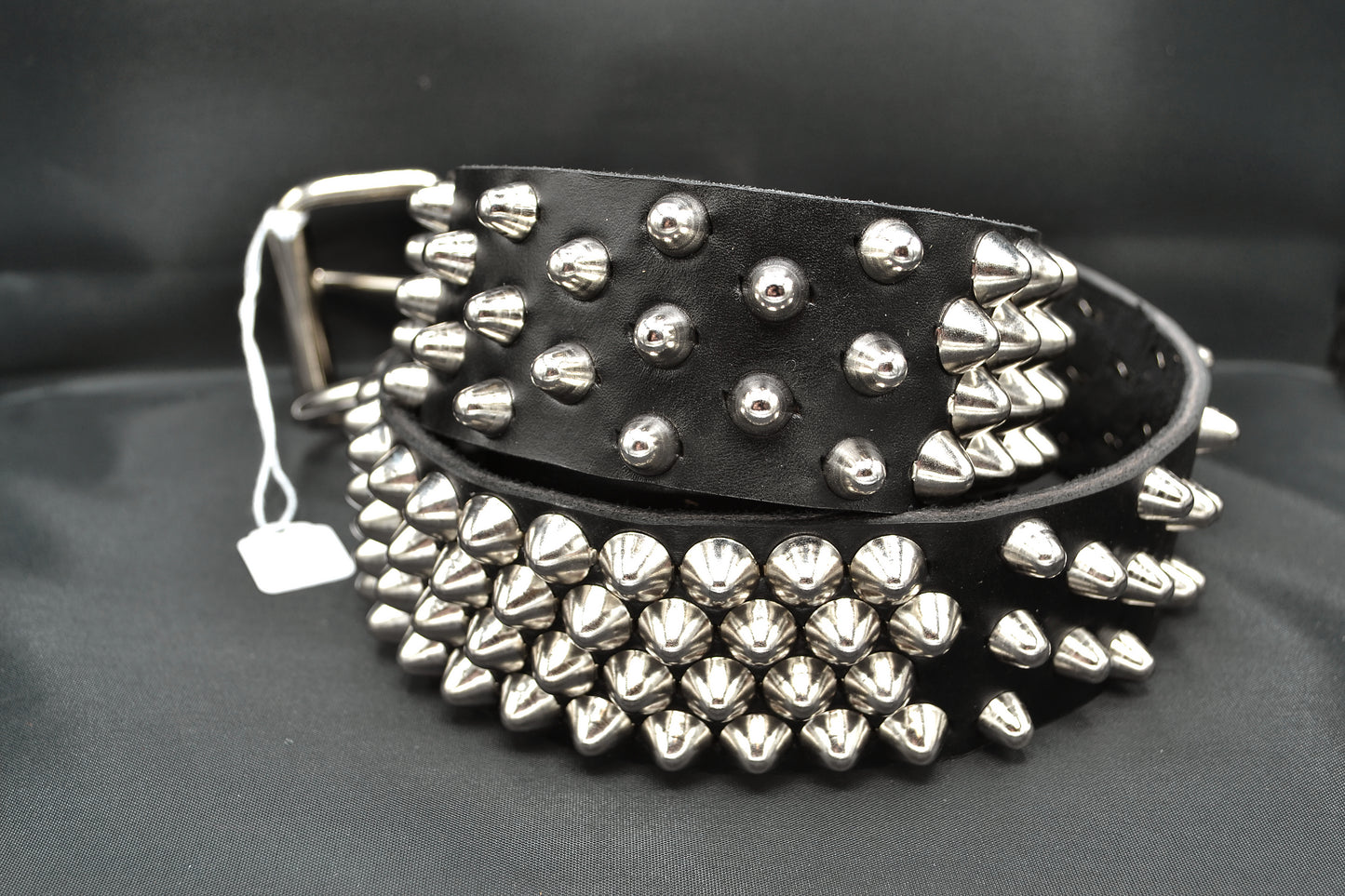 mixed stud bondage belt size 40