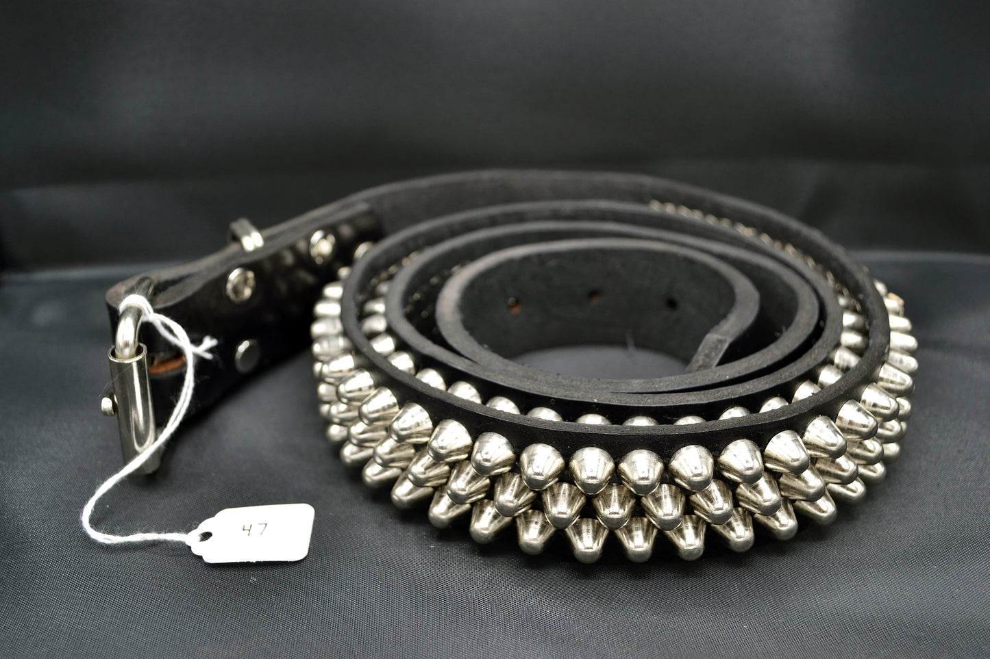 small cone stud belt size 47