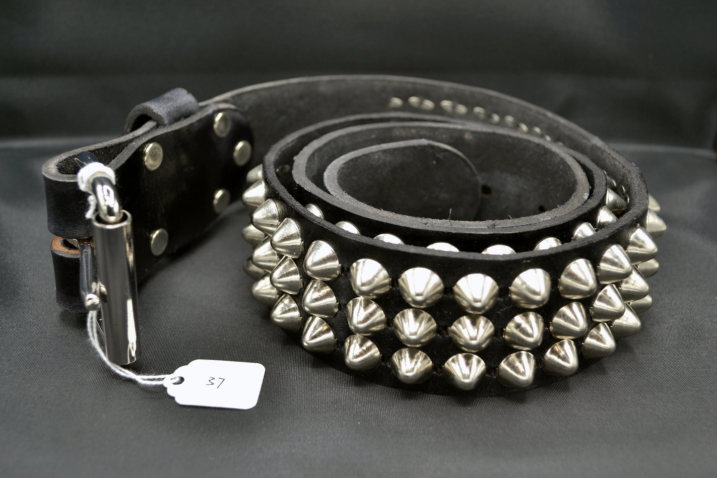 cone stud belt size 37