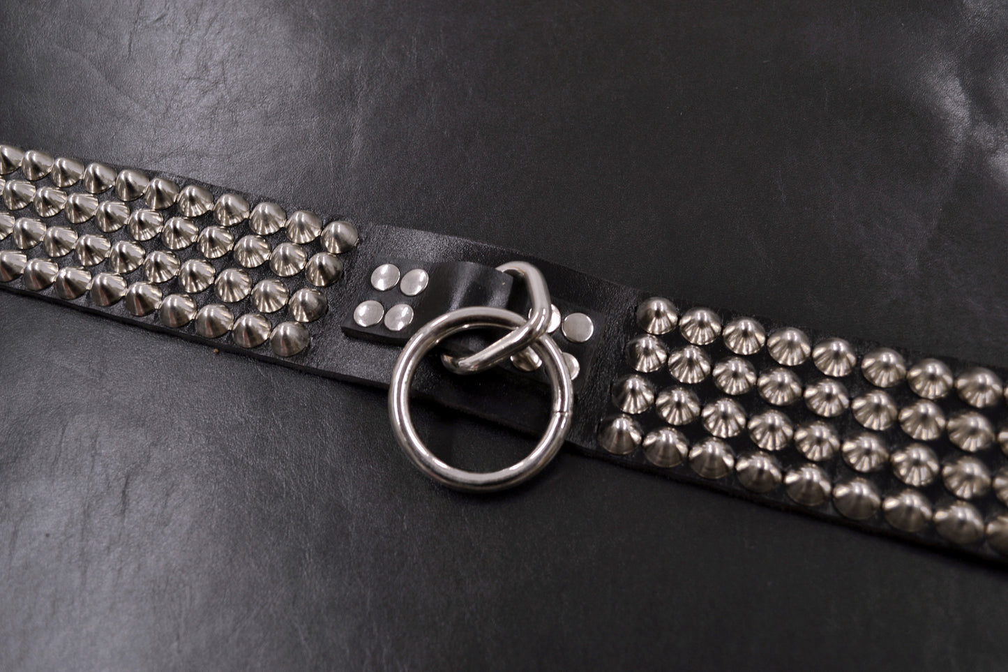 cone stud bondage belt size 44