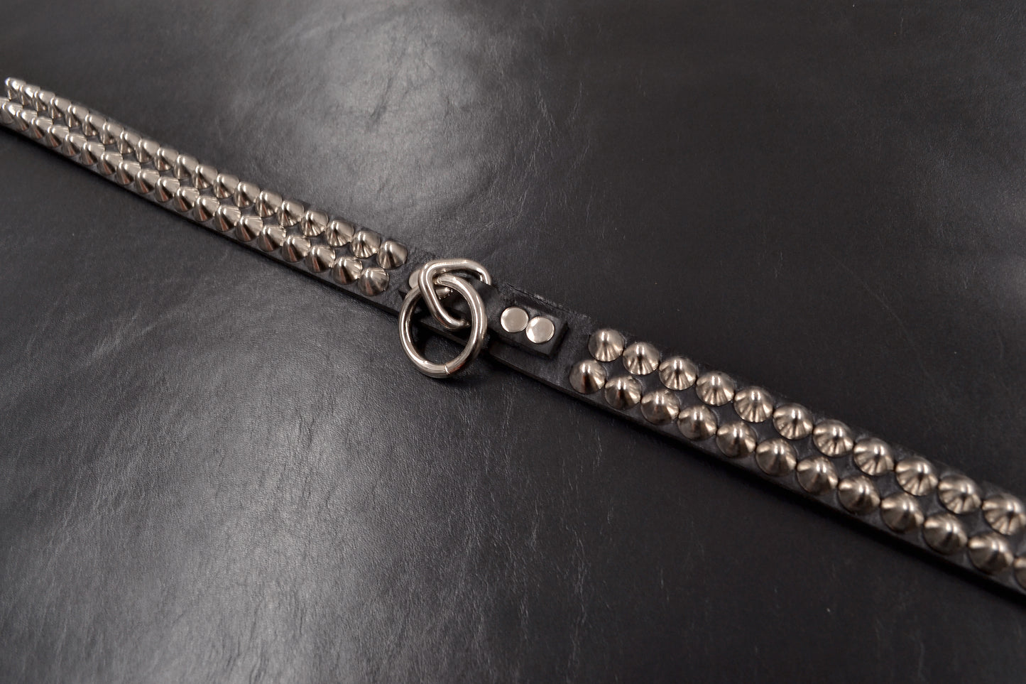 cone stud bondage belt size 37
