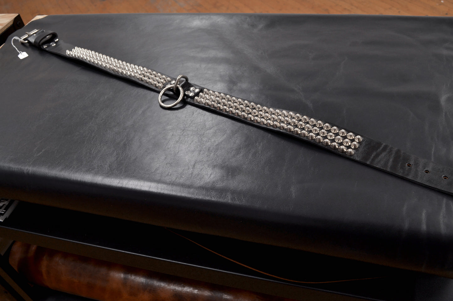 cone stud bondage belt size 40
