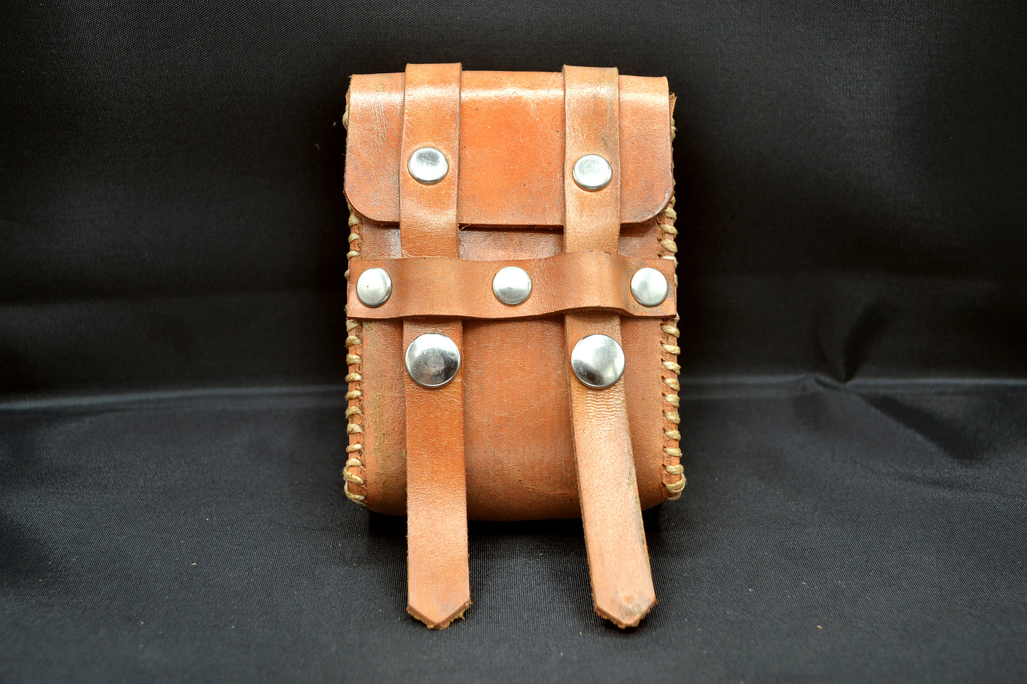 hip pouch (antique tan)