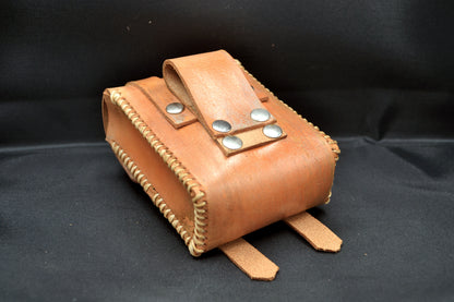 hip pouch (antique tan)